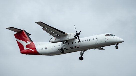 A QantasLink Dash-8 similar to the aircraft involved in the serious incident at Mildura Airport.