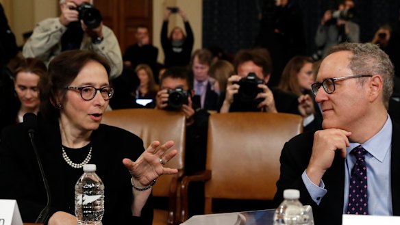 Constitutional law experts Stanford Law School professor Pamela Karlan and University of North Carolina Law School professor Michael Gerhardt agreed that Trump's behaviour constituted bribery. 