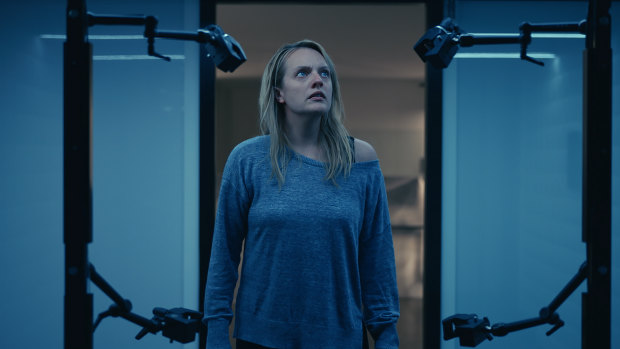 Cecilia Kass (Elisabeth Moss) discovers the futuristic technology that makes her former partner invisible in The Invisible Man.