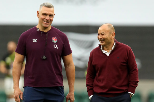 Jason Ryles and Eddie Jones talking in 2020 ahead of an England Test.