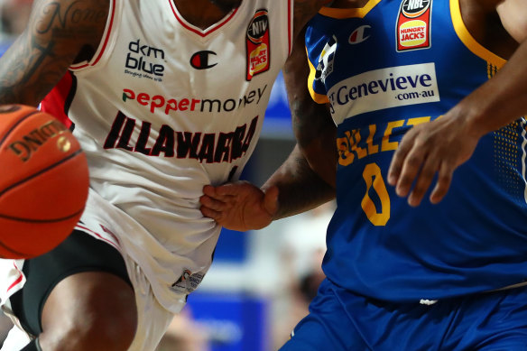 The Bullets and Hawks NBL match has resulted in a COVID outbreak among the teams.