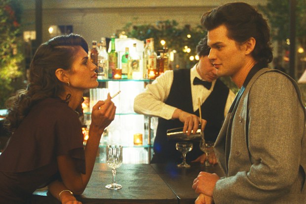 Kaia Gerber and Homer Gere in The Shards
