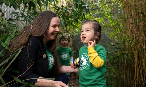Sam Vale, acting director of the Windsor Community Children’s Centre, with two-year-olds Thea (centre) and Lance. 