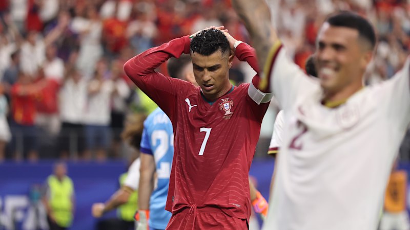 Portugal v Spain, USA v Belgium Round of 16 games, teams, players, standings