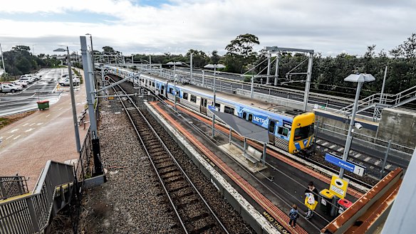An enlarged car park was promised for Kananook station in the marginal Melbourne seat of Dunkley at the last election. It has been abandoned.