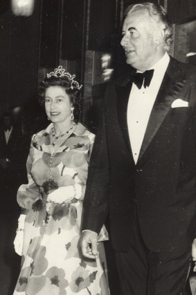 Queen Elizabeth visiting Australia in 1973, is accompanied by Gough Whitlam to a performance of the Australian Ballet’s Carmen. 