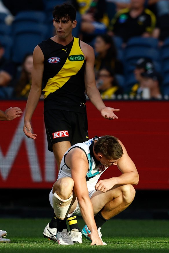 Richmond’s Samson Ryan and Port’s Jordon Sweet.