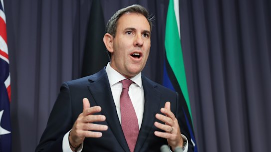Treasurer Jim Chalmers will reveal plans to offer state governments extra cash so they undertake reforms that will improve the economy.