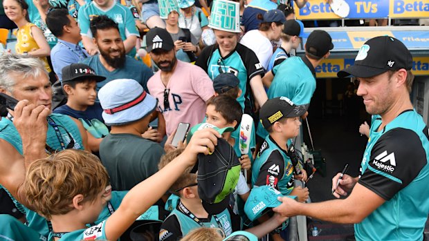 AB De Villiers was a hit with Heat fans in Brisbane.