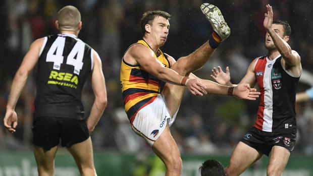 Riley Thilthorpe kicks the match-winning goal against the Saints.