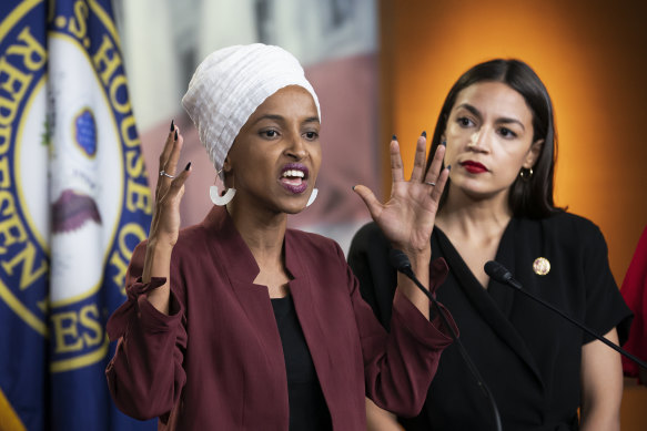 Ilhan Omar and Alexandria Ocasio-Cortez echoing a similar style to Steinem and the women of the second-wave feminism movement.