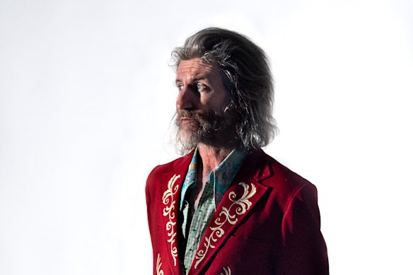 Age and the rock’n’roll lifestyle have given Tim Rogers’ voice a weathered tone.