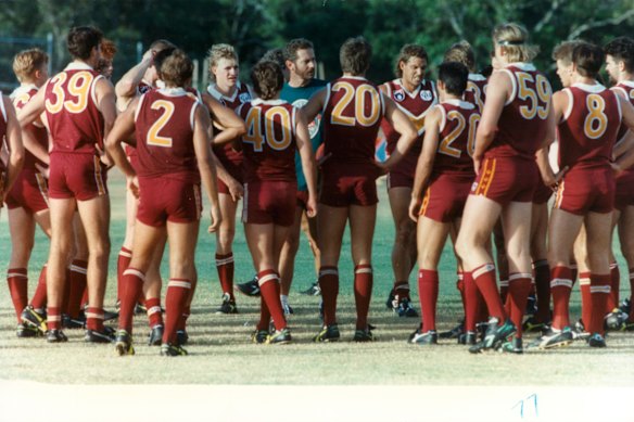 Walls (centre) at Brisbane Bears training in 1993.