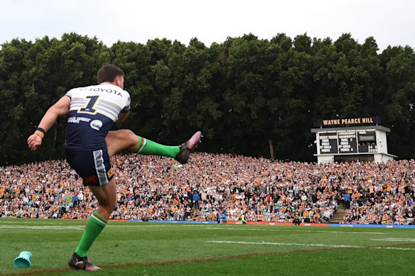 Scott Drinkwater attempts a shot at goal at a packed Leichhardt Oval on Sunday.