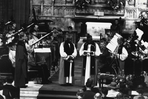 Bishop Arthur Malcolm makes his address at 200th anniversary of the first Christian service in Sydney, St Andrews Cathedral, February 7, 1988.