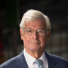 Greens candidate Julian Burnside quits exclusive gentlemen's club under election pressure