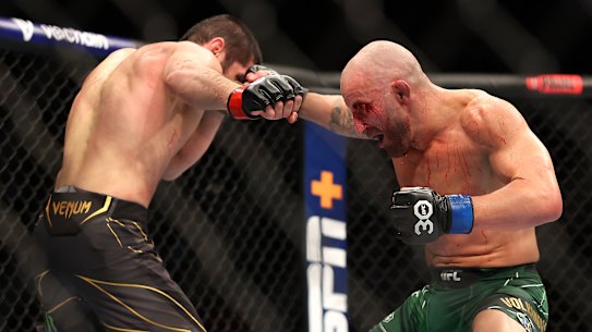 Alexander Volkanovski and Islam Makhachev headlines the UFC 284 event in Perth in February 2022.