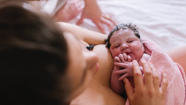 Home births a 'safe option' for low-risk pregant women, study says