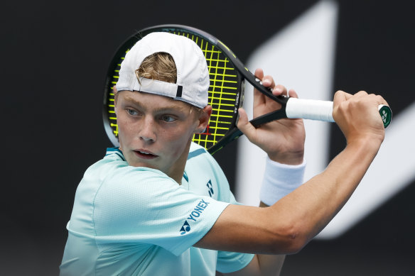 Cruz Hewitt made an impression in the junior championships at the Australian Open but lost to Alexander Razeghi.