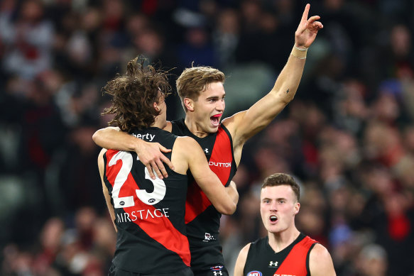 Essendon win against Collingwood