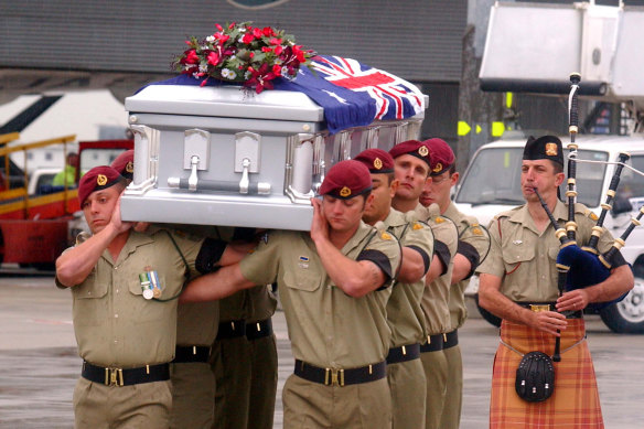 Private Kovco’s body arrived in Sydney on  April 29, 2006. His body was escorted by Warrant Officer Tim Cuming from Private Kovco’s unit, the 3rd Battalion.
