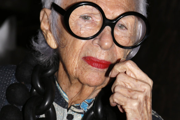 Iris Apfel at Fashion Week in New York in 2016. 