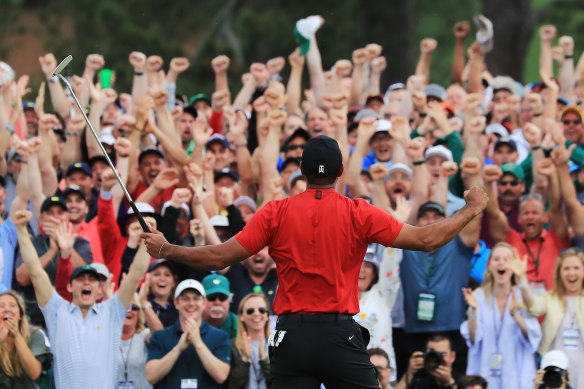 Tiger woods t outlet shirt masters