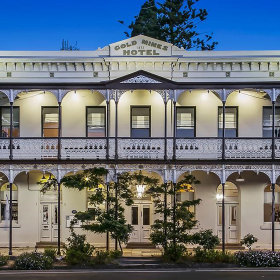 The historic Gold Mines Hotel.