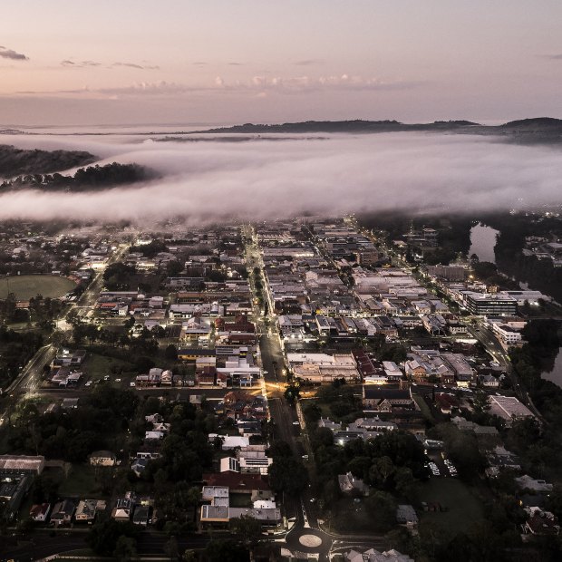 Low fog rests over Lismore at dawn.