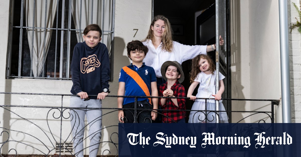 Sydney property: Number of home sellers plummets in northern beaches, eastern suburbs - Vimarsana News