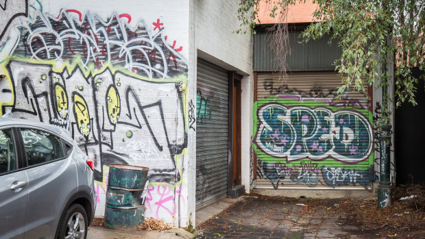 Photo shows the laneway behind Hares where police forced entry.