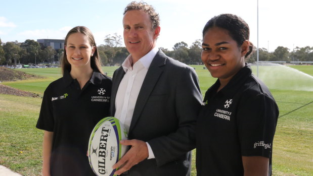 UC Sevens: Claudia Obst, coach David Grimmond and Ema Masi. 