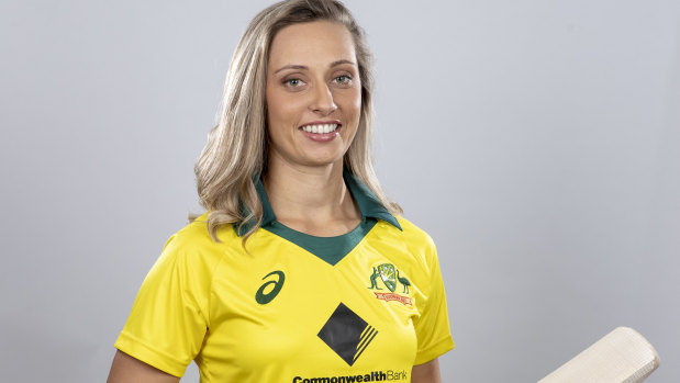 Australian cricketer Ashleigh Gardner shows great form ahead of the Ashes series.