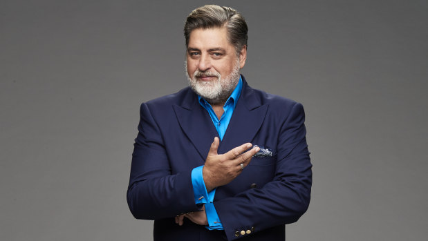 Matt Preston opts for a more conventional look in his first post-MasterChef hosting gig on Plate of Origin.