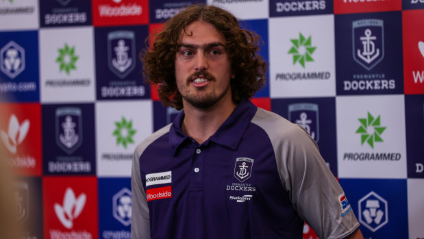 Premiership-winning Demons big man Luke Jackson has joined Fremantle in the trade period.