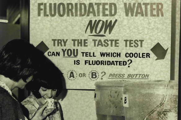 A dental health association promoted fluoridated water to Sydneysiders in 1965.