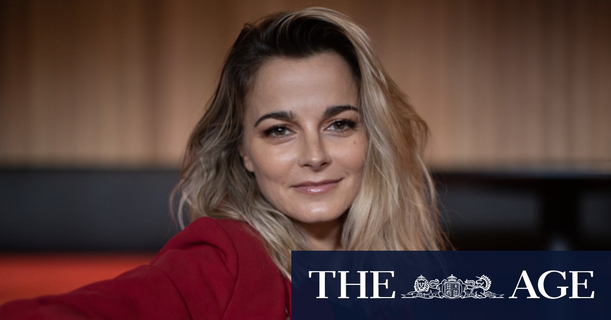 Malthouse Theatre: Loved by viewers, loathed by miners, Bojana Novakovic returns to battle in Macbeth (An Undoing) - Vimarsana News