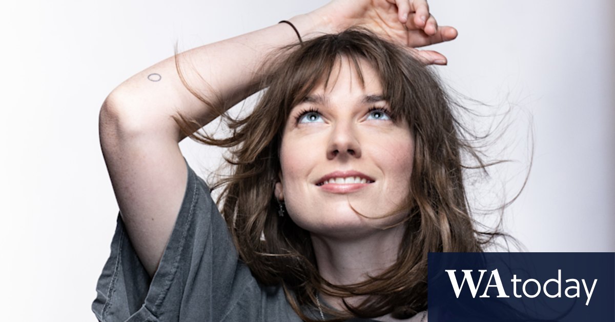 Angie McMahon's new album Light, Dark, Light Again reveals her personal struggles - Vimarsana News