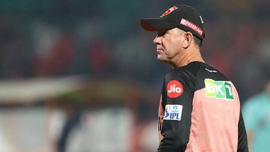 Ricky Ponting coaching Punjab Kings.