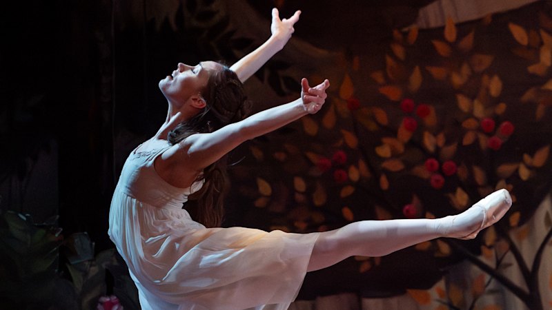 A glittering debut at the ballet: How the newest Juliet measured up