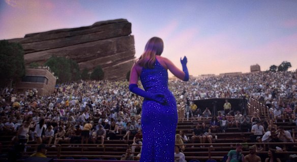 “I played a wedding in Costa Brava last weekend. I did the walk-on music for a famous wrestler”: Molly Lewis.