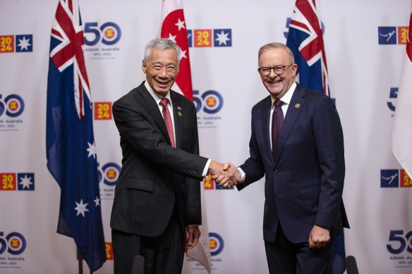 Singaporean Prime Minister Lee Hsien Loong with Anthony Albanese in Melbourne.