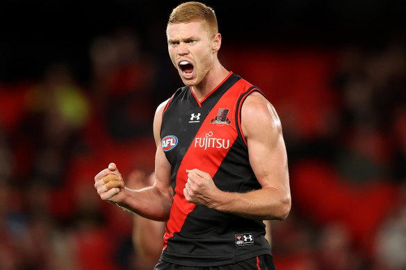 Peter Wright slammed home six goals to guide Essendon to a famous win.