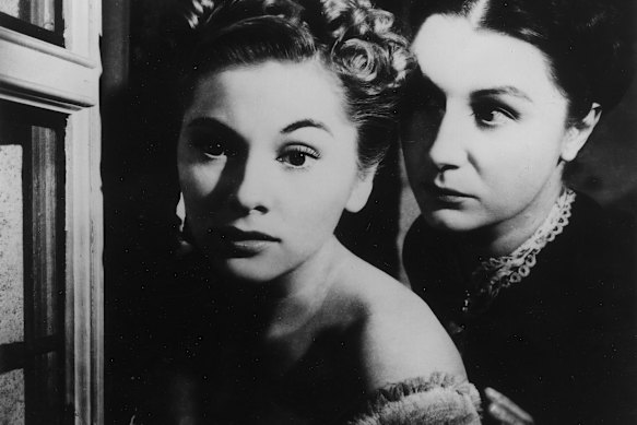 Joan Fontaine and Judith Anderson in Alfred Hitchcock’s Rebecca. 