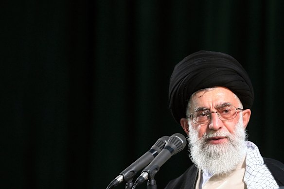 பல தசாப்தங்களாக ஈரானை இரும்புக்கரம் கொண்டு ஆண்ட மேற்குலகின் தீவிர எதிரி