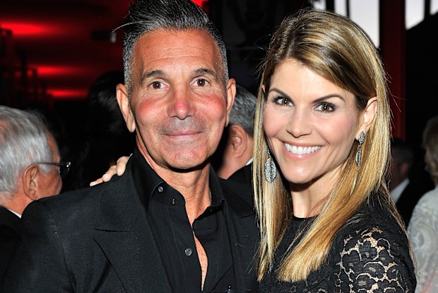 Mossimo Giannulli and Lori Loughlin 