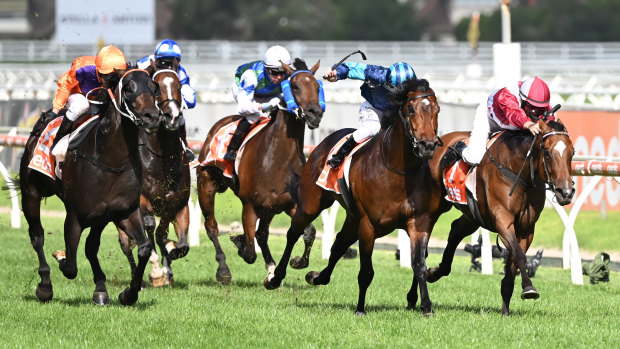 Portland Sky and Celebrity Queen dead-heat for first place in Saturday’s Oakleigh Plate.