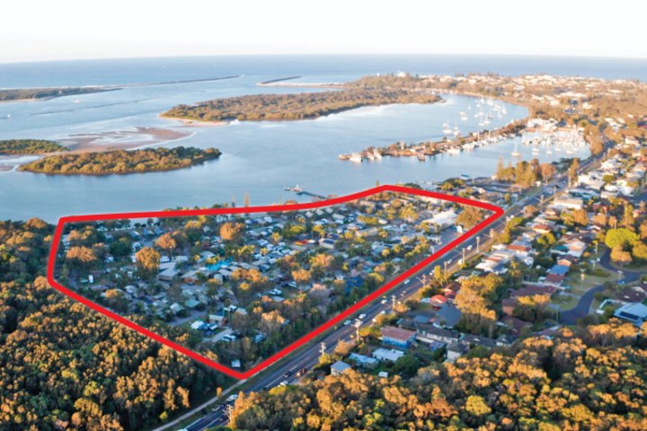 The resort is on the banks of the Clarence River in Yamba.