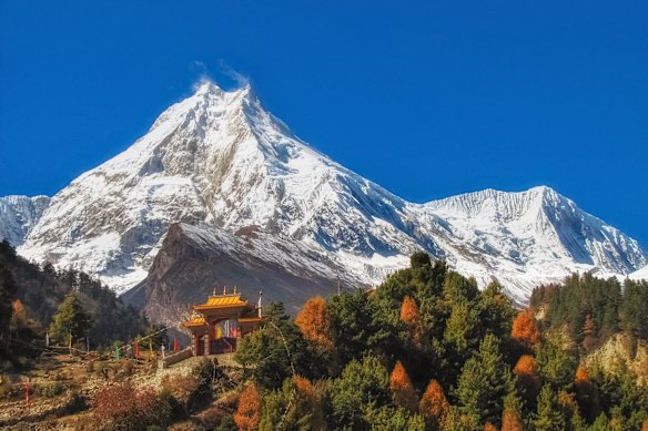 Manaslu, the world’s eighth-tallest peak, is the fulcrum of an epic trekking circuit that wheels through  Nepal.