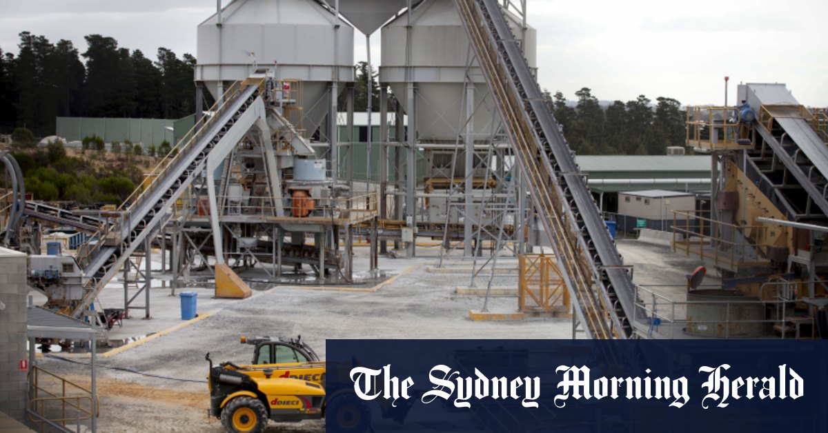 Ballarat mine collapse: Two trapped underground in western Victoria emergency - Vimarsana News